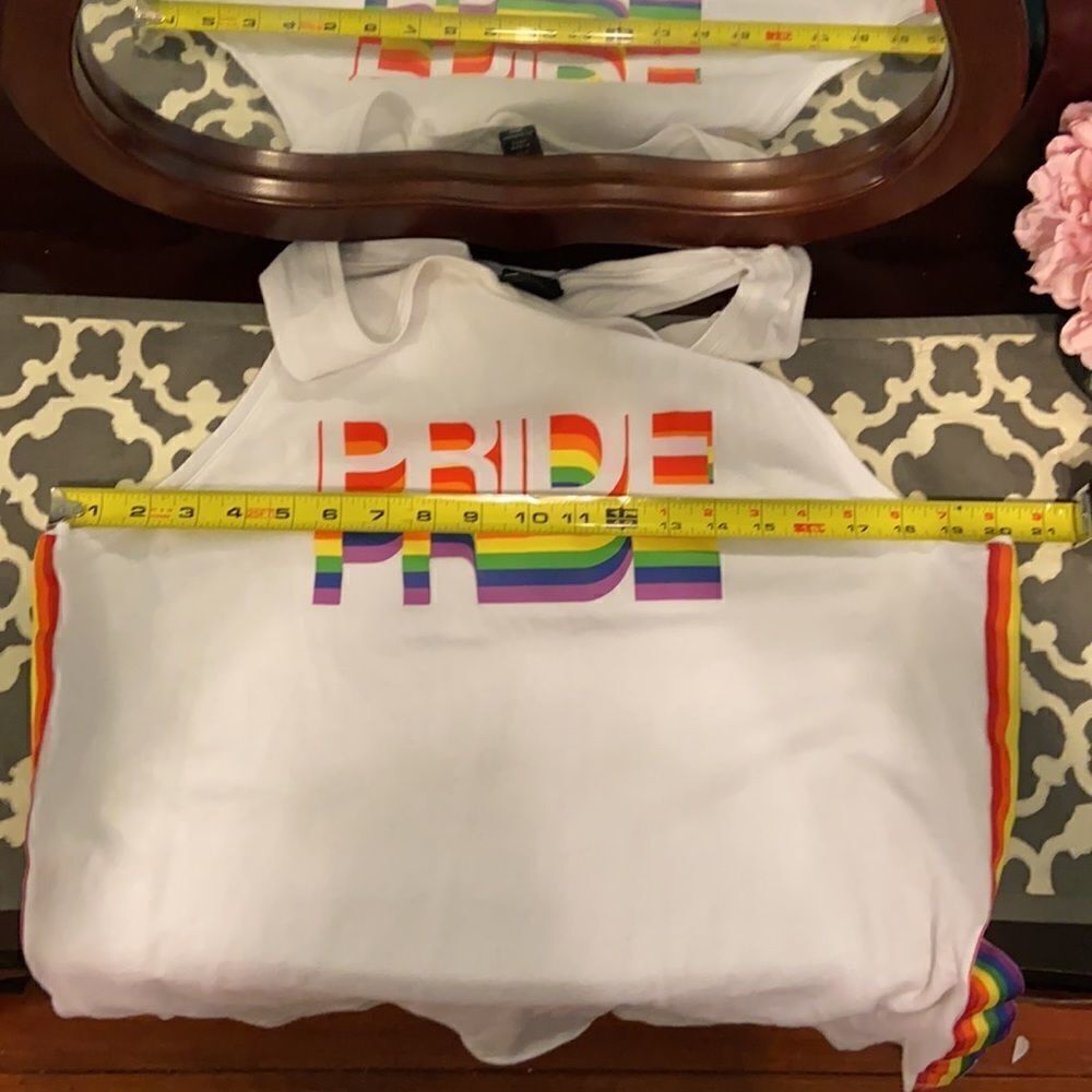Pride Tank Top Large White Rainbow 🌈 - Picture 6 of 7